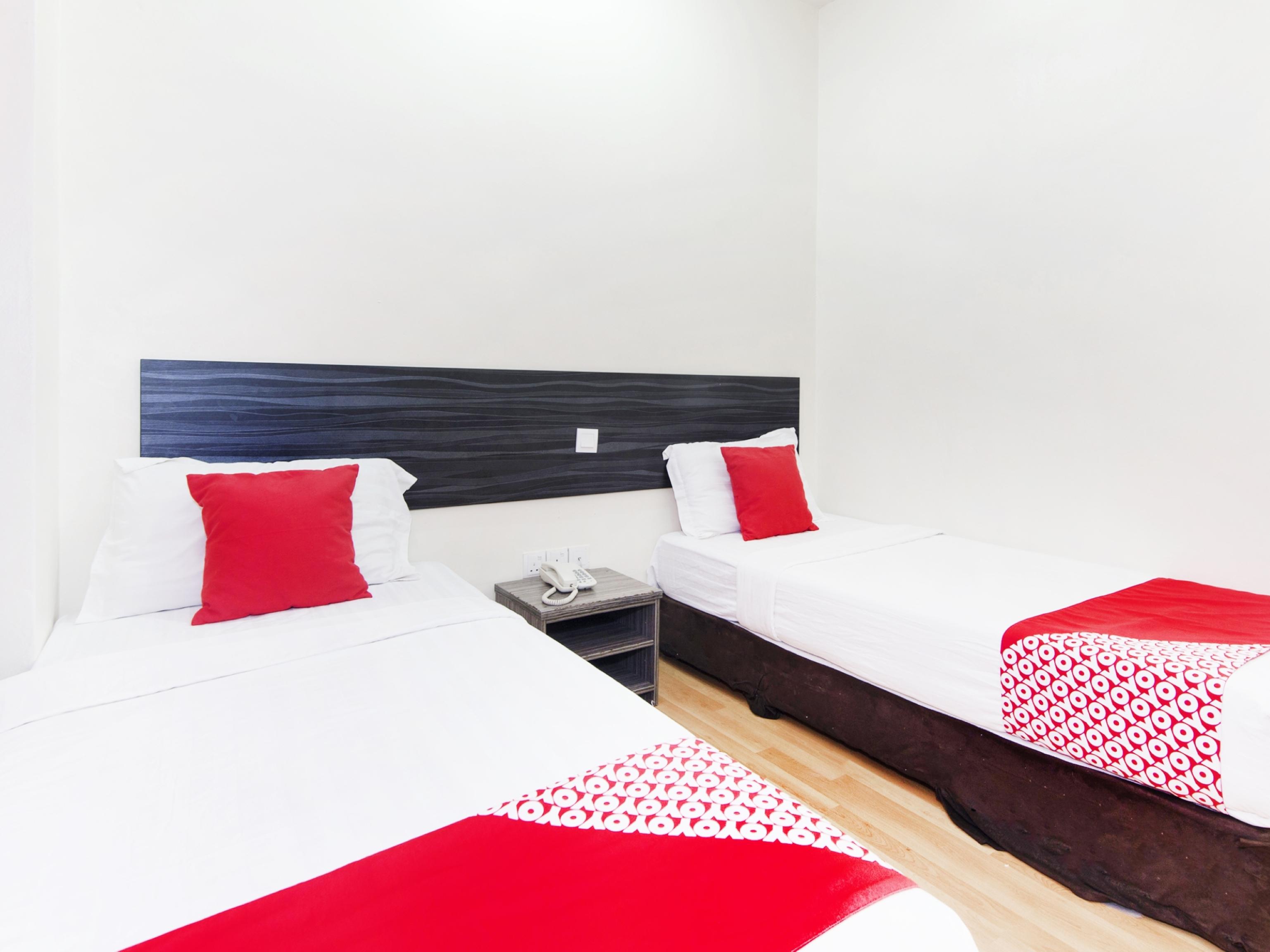 Super Oyo 331 I Boutique Hotel Petaling Jaya Esterno foto