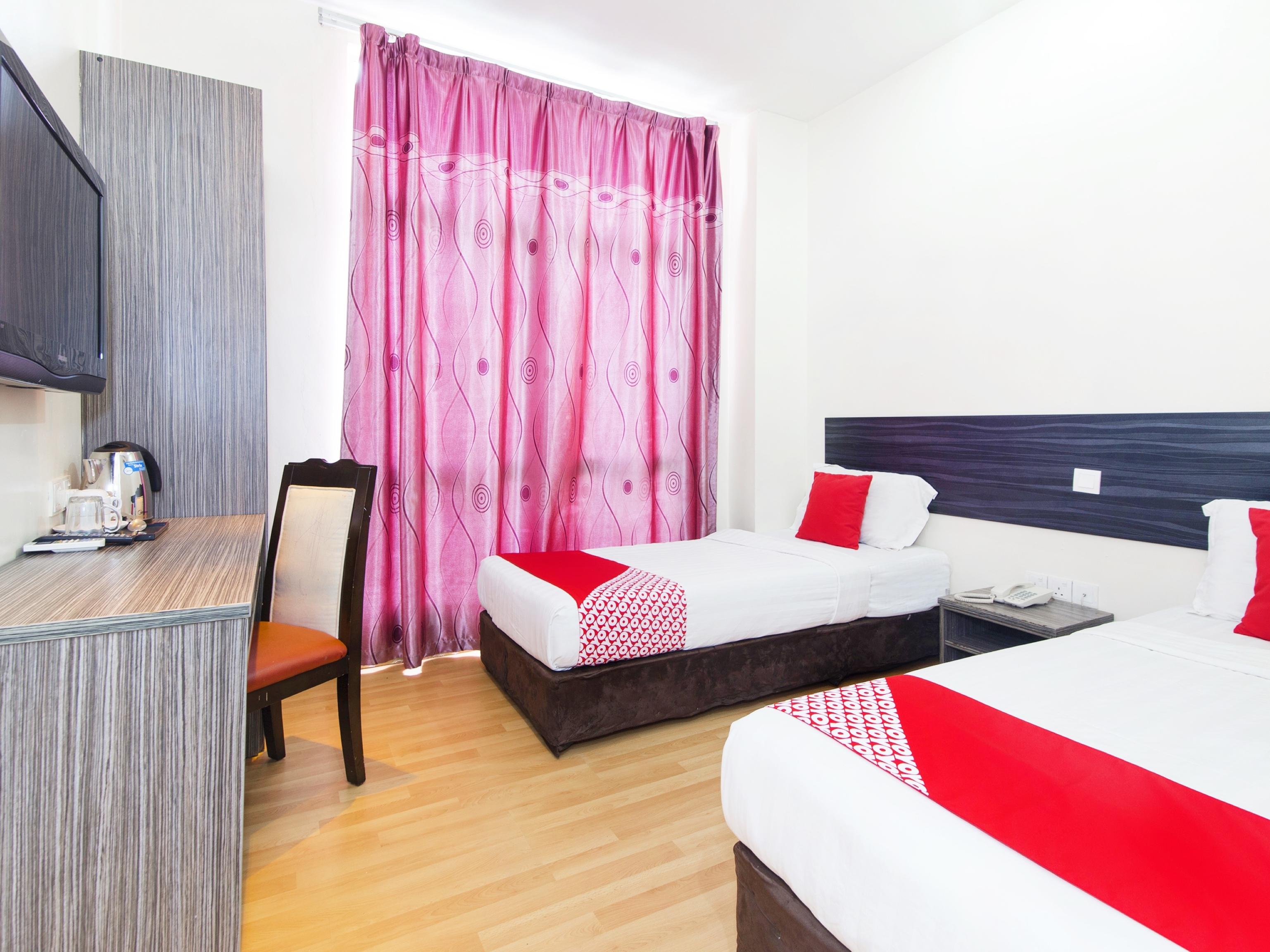 Super Oyo 331 I Boutique Hotel Petaling Jaya Esterno foto
