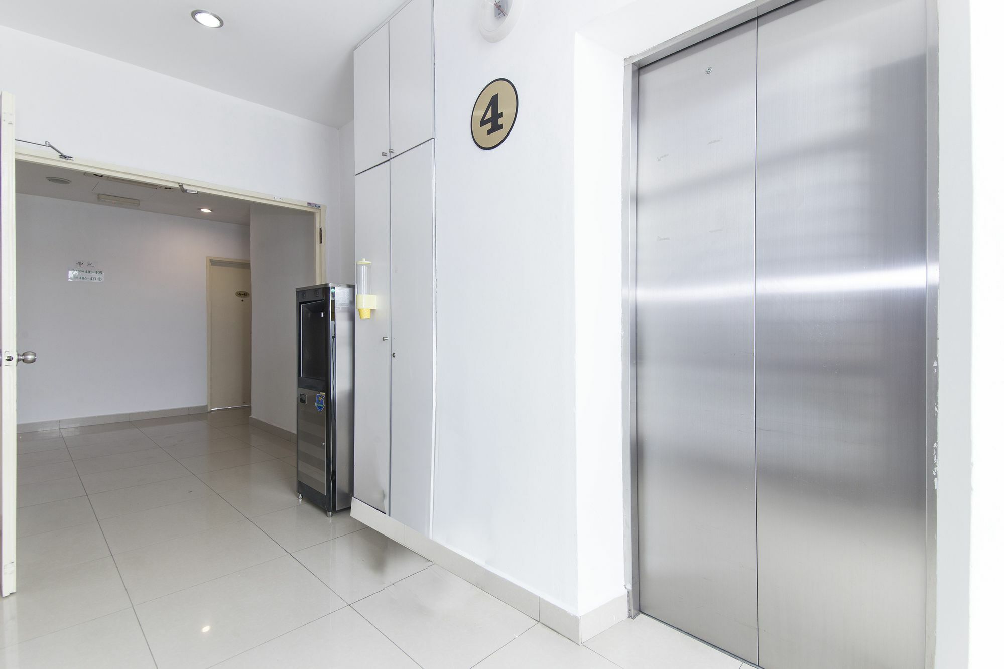 Super Oyo 331 I Boutique Hotel Petaling Jaya Esterno foto