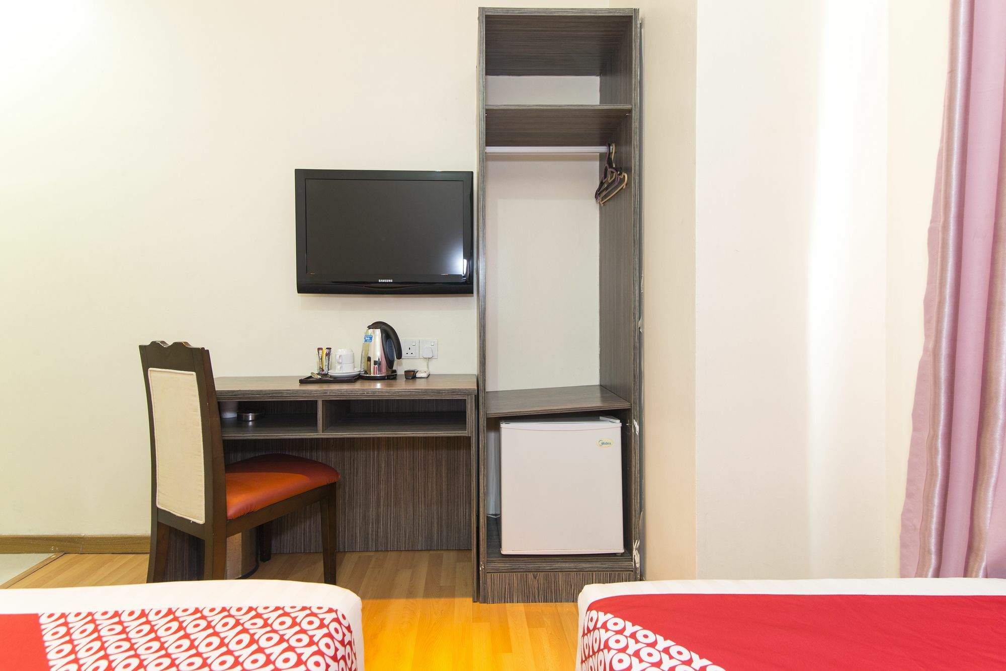 Super Oyo 331 I Boutique Hotel Petaling Jaya Esterno foto