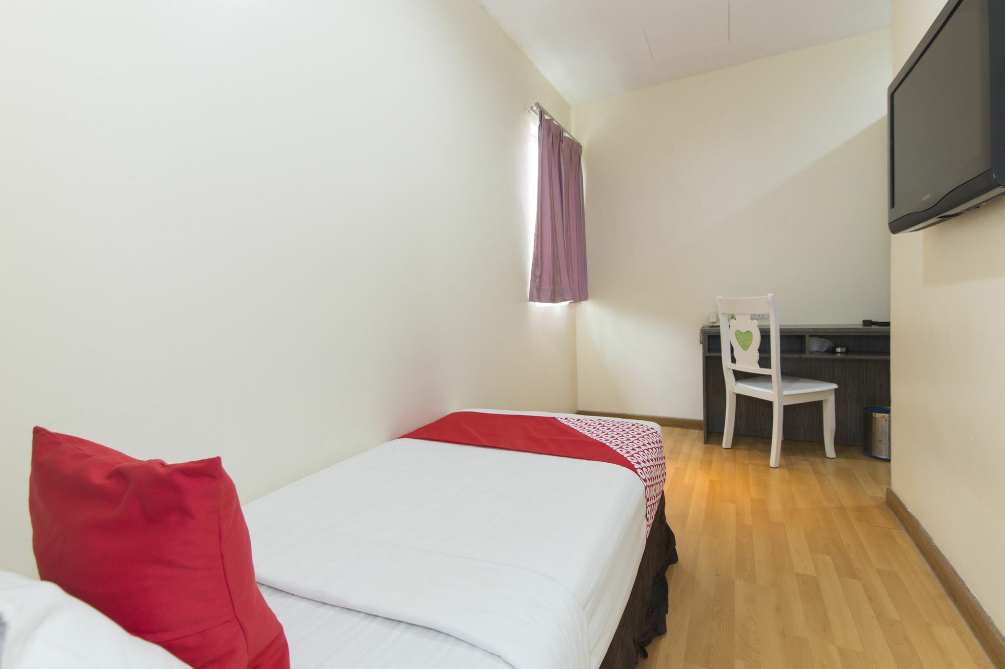 Super Oyo 331 I Boutique Hotel Petaling Jaya Esterno foto